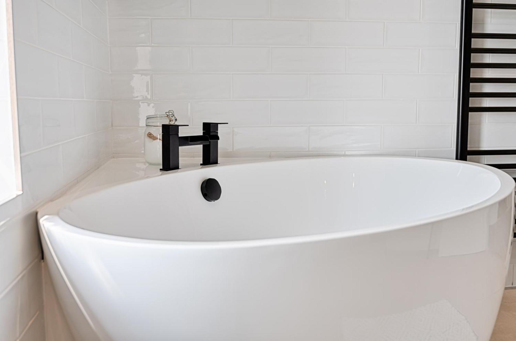 Holiday home Ty Calon: 1920s Beachside Retreat For Family And Extended Swansea