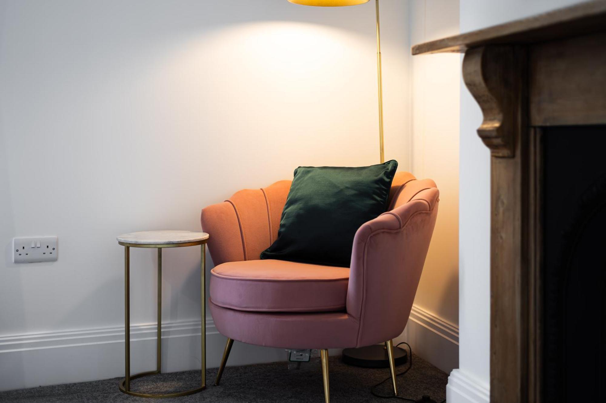 Ty Calon: 1920s Beachside Retreat For Family And Extended