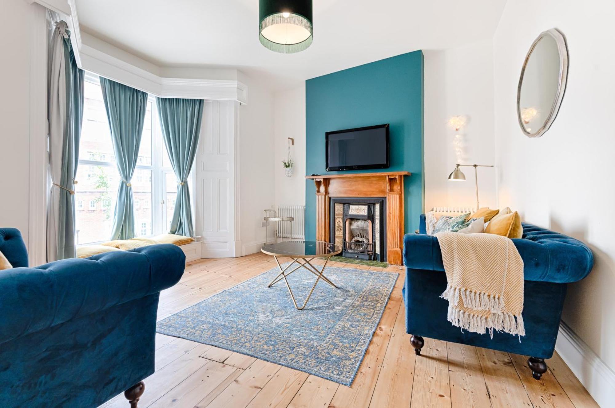 Holiday home Ty Calon: 1920s Beachside Retreat For Family And Extended *